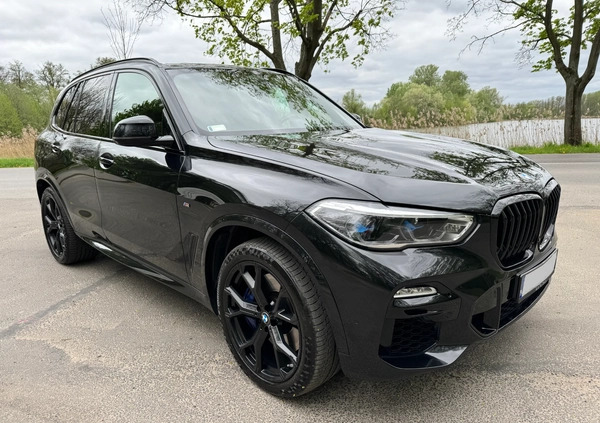BMW X5 M cena 315000 przebieg: 115800, rok produkcji 2020 z Zielonka małe 379